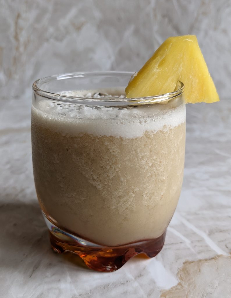pina-colada-amla-powder-shake-amla-powder-recipes-vegan-recipes-uk-pineapple-coconut-milk-chia-seed-recipes