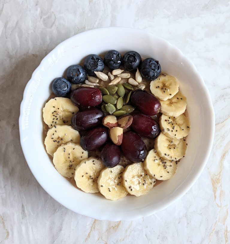 Stress Relief Vegan Ashwagandha Chia Chai Spiced Banana Breakfast Oats – Ashwagandha Recipes – Oatmeal with Chia Seeds, Pumpkin Seeds, Sunflower Seeds – Easy Breakfast Recipes