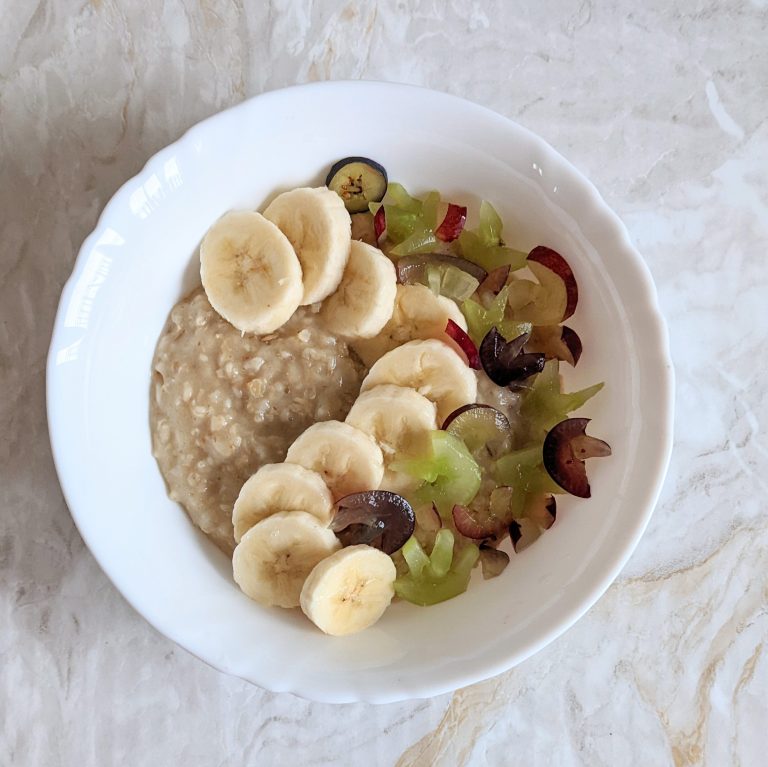 Ginger Spiced Autumn Inspired Oats Breakfast Bowl