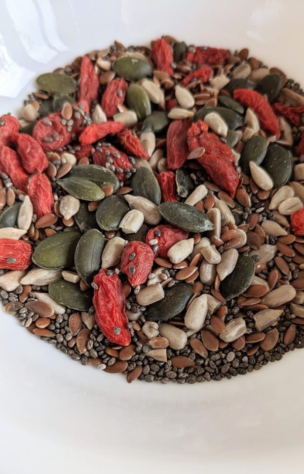 flaxseed-sunflower-seeds-pumpkin-seeds-chia-seeds-goji-berries-mix-uk-buy-near-me-online