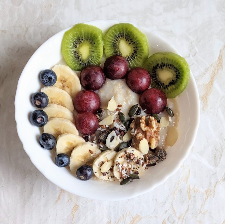 Classic Porridge Recipe with Fruits & Better Food Mood Breakfast Topper – Pumpkin seeds, chia seeds, flaxseed, walnuts, dates, coconut, cacao nibs & almond flakes