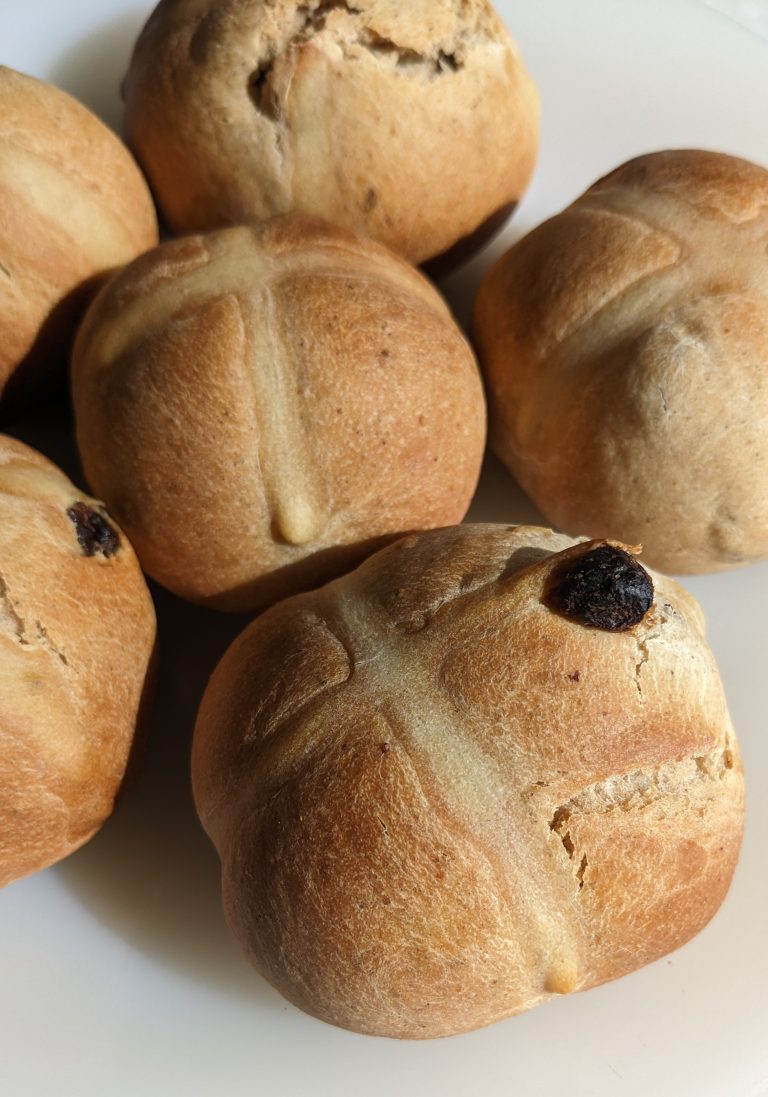 Easter Baking Recipes – Eggless Hot Cross Buns