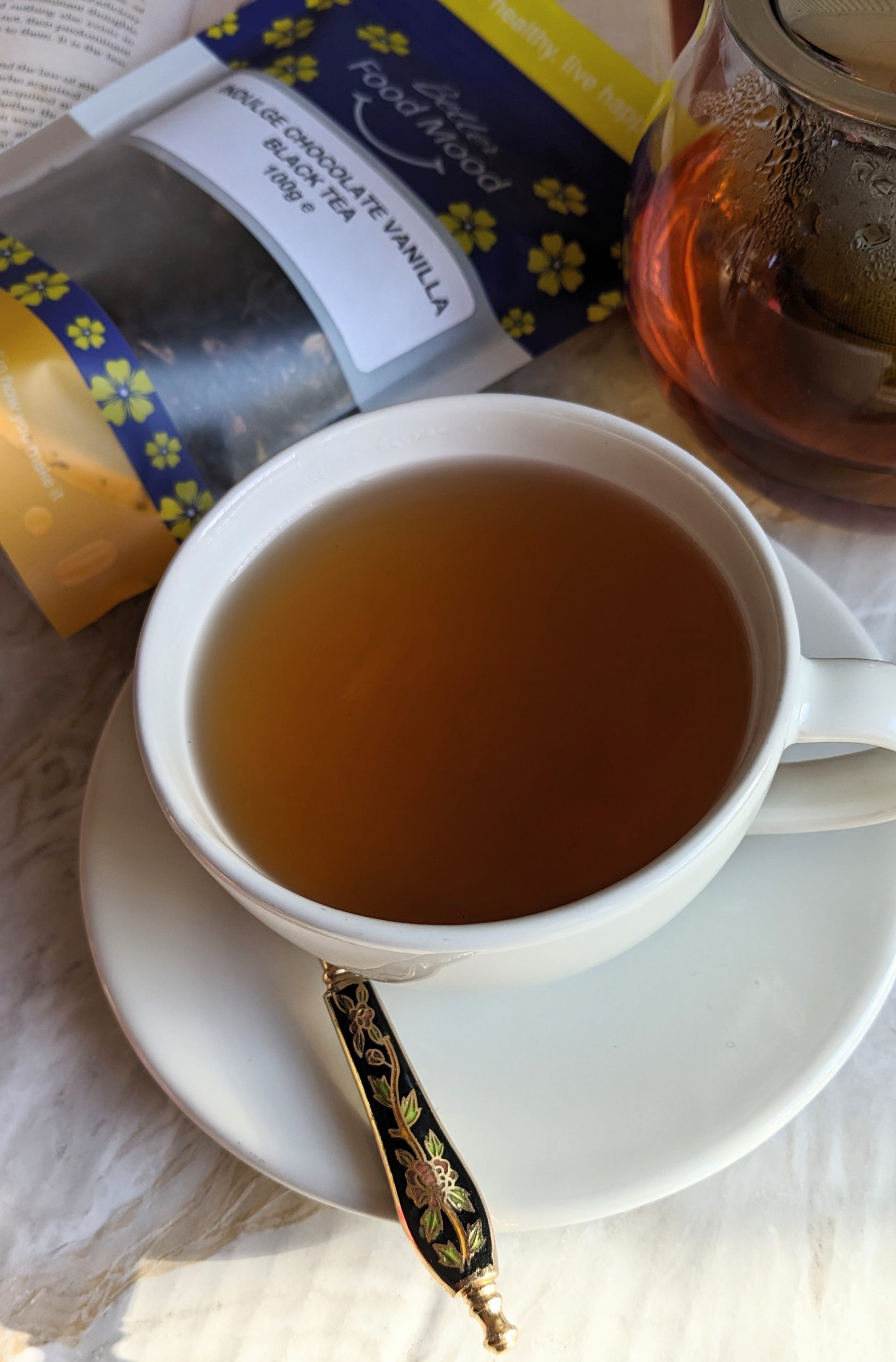 chocolate-vanilla-black-tea-raw-cacao-nibs