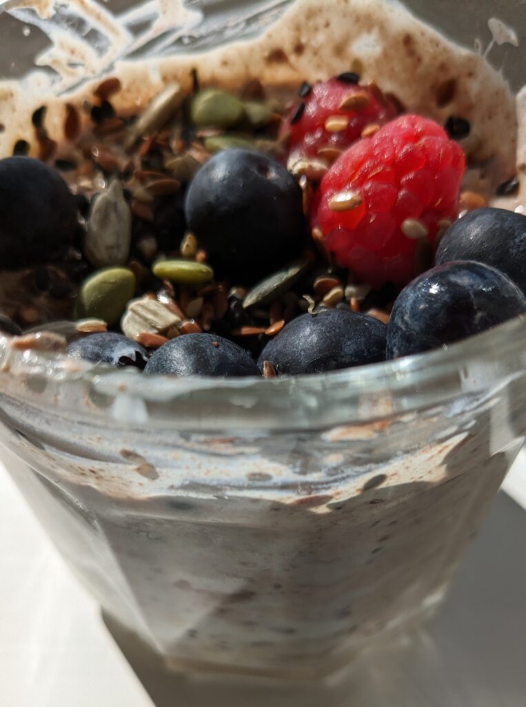 Chocolate raspberry overnight oats recipe